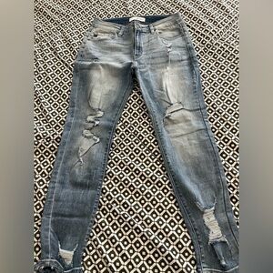 Free gift with bundle purchase. No longer available